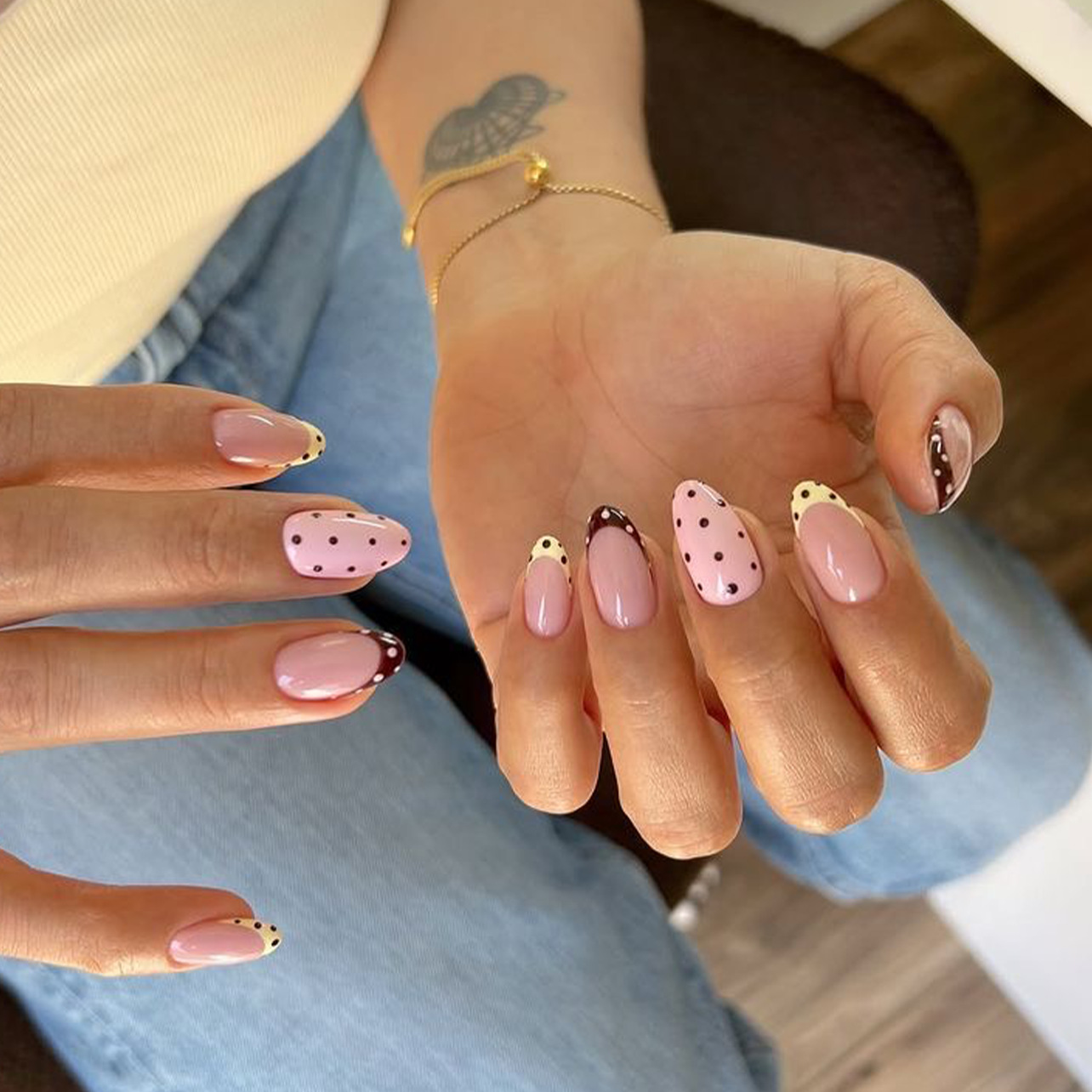 Nail Art Pink - 24 szt. Zestaw sztucznych paznokci migdałkowych