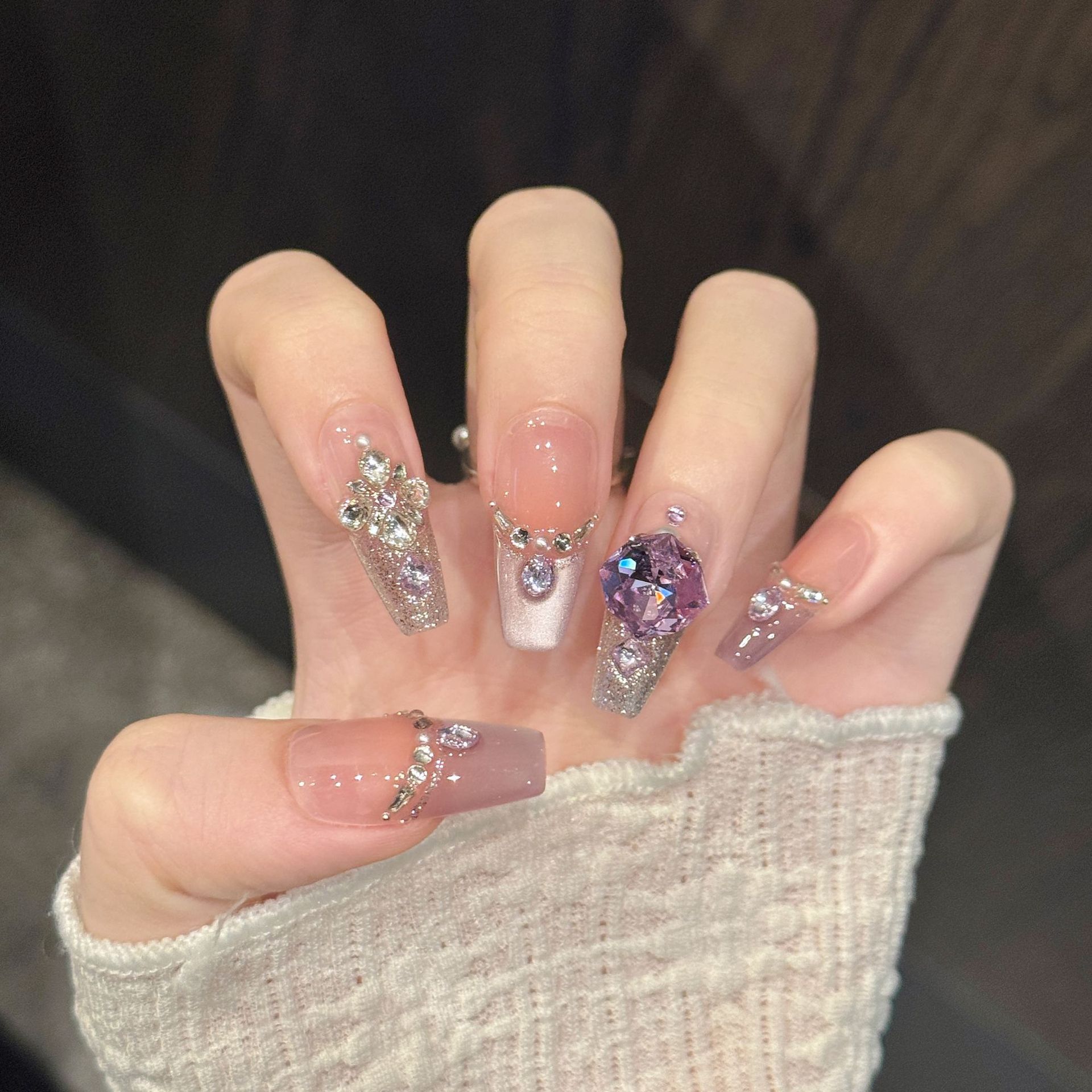 10 szt. Ręcznie Prasowane Pazn – Nail Art Emerald recenzja i cena